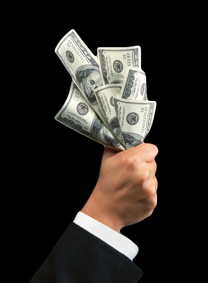 You are currently viewing Who Owns the Money in Fiscal Sponsorship? The Legal Truth Behind Control, Access, and Responsibility